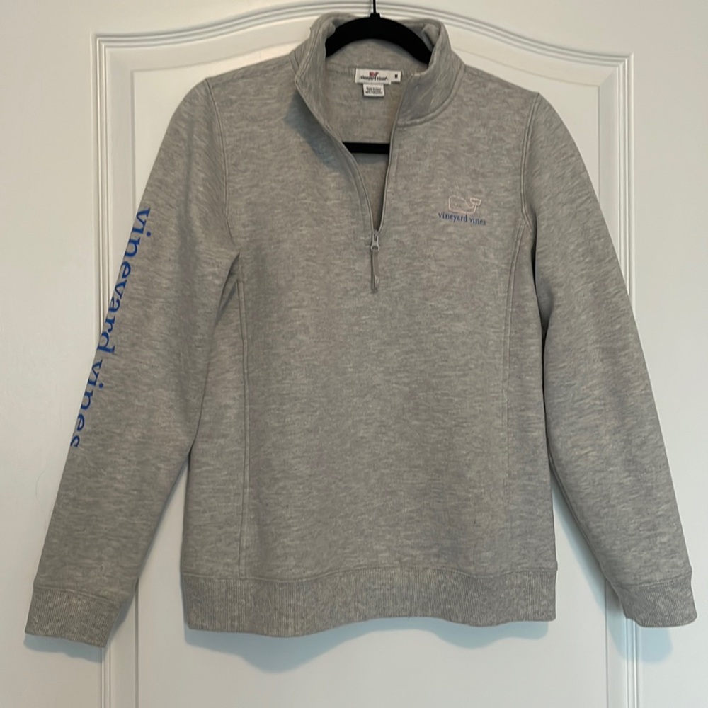 Vineyard Vines quarter zip sweatshirt